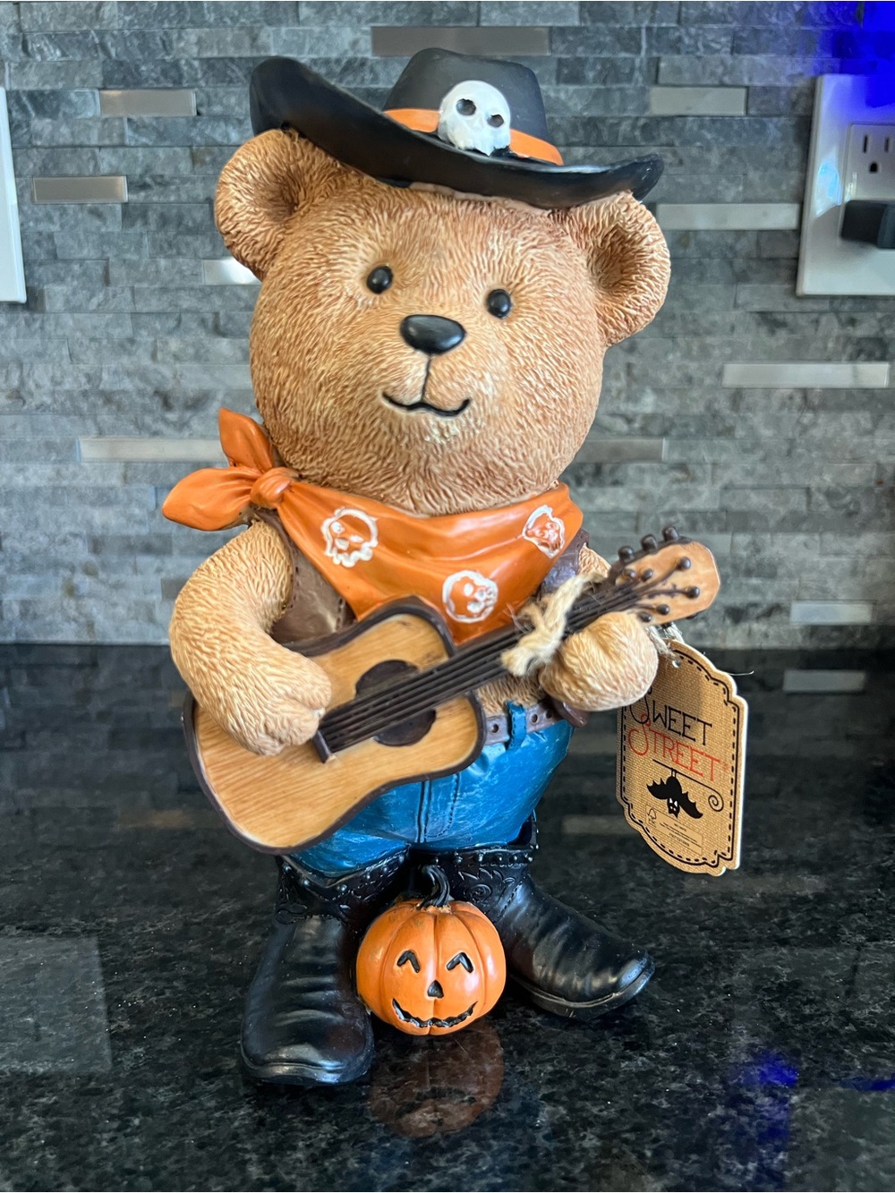 ADORABLE!!! Sweet Street COWBOY BEAR W Guitar, Bandana, Cowboy Hat & Boots, Jean